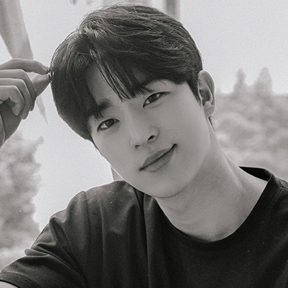 CHANHYEONG LEE